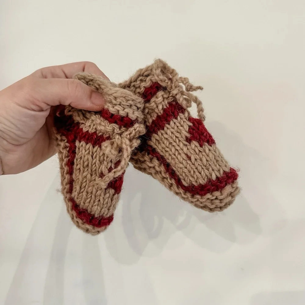 Knit Baby Booties 6-12 Mos Beige Burgundy Maple Leaf Lined Booties Handmade Wool